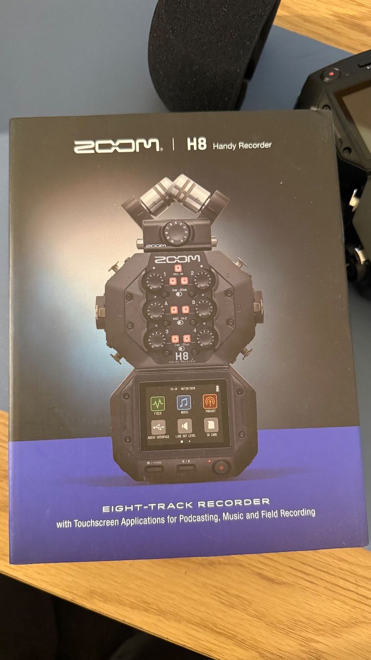 Zoom Registratori: ZOOM H8 – Usato da Zürich venduto da guille.arg 4