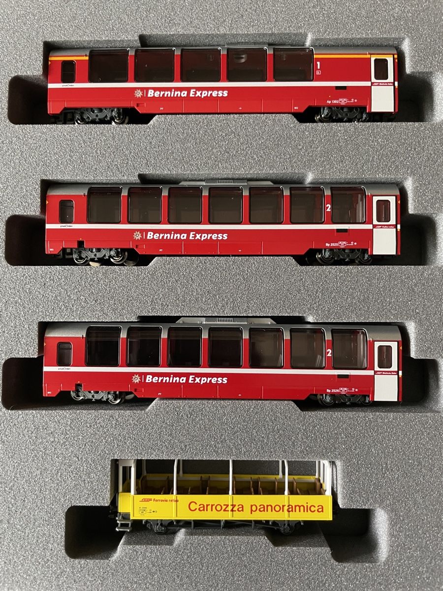 Kato Modellini di ferrovie: Kato Rhb Bernina Set 4-teilig – Nuovo e nell'imballaggio originale da Kleinandelfingen venduto da marco_85 2