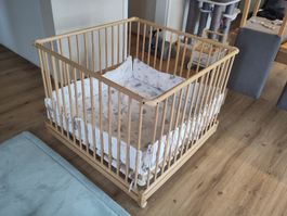 Laufgitter aus Holz mit Einlage