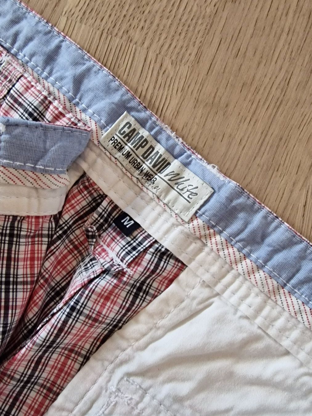Camp David Pantaloni: Camp David - Hose kurz – Usato da Horw venduto da Aquim 2