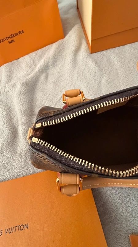 Louis Vuitton Borse da donna: Louis Vuitton Nano Speedy Monogram – Usato da Gland venduto da Grenier_Swiss 4