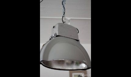 Lampade: Industrielampe aus den 50er Jahren – Usato da Thalwil venduto da braddi 4