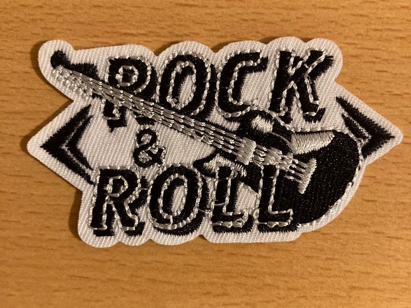 Toppe: Patch Sticker Aufnäher Rock Punk Metal 221 – Nuovo (secondo la descrizione) da Horn venduto da abutre72