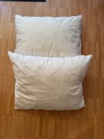 Zwei Kissen (Ikea), Rosenstjärna (50x80cm)