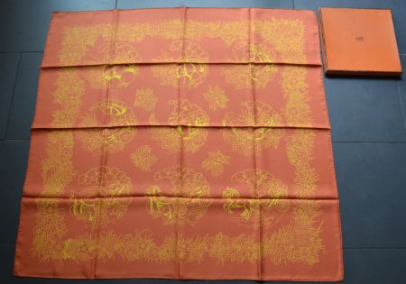 Seidentuch / Foulard en soie Hermès 90 x 90 cm