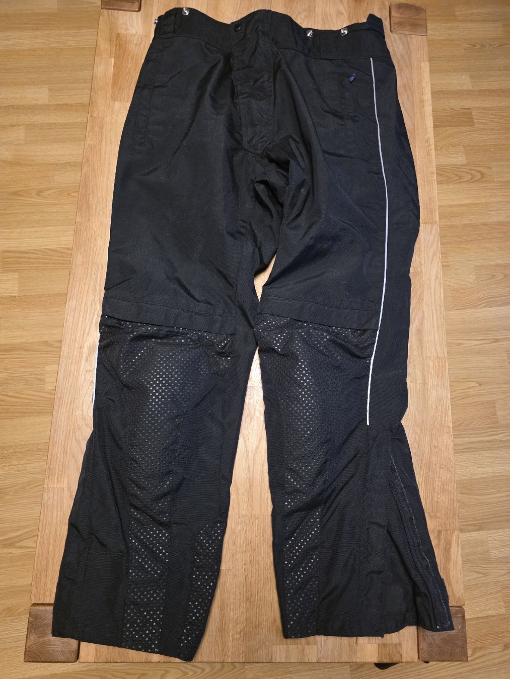 Pantaloni: Motorradhose Grösse L/XL – Usato da Mittelhäusern venduto da krasty02