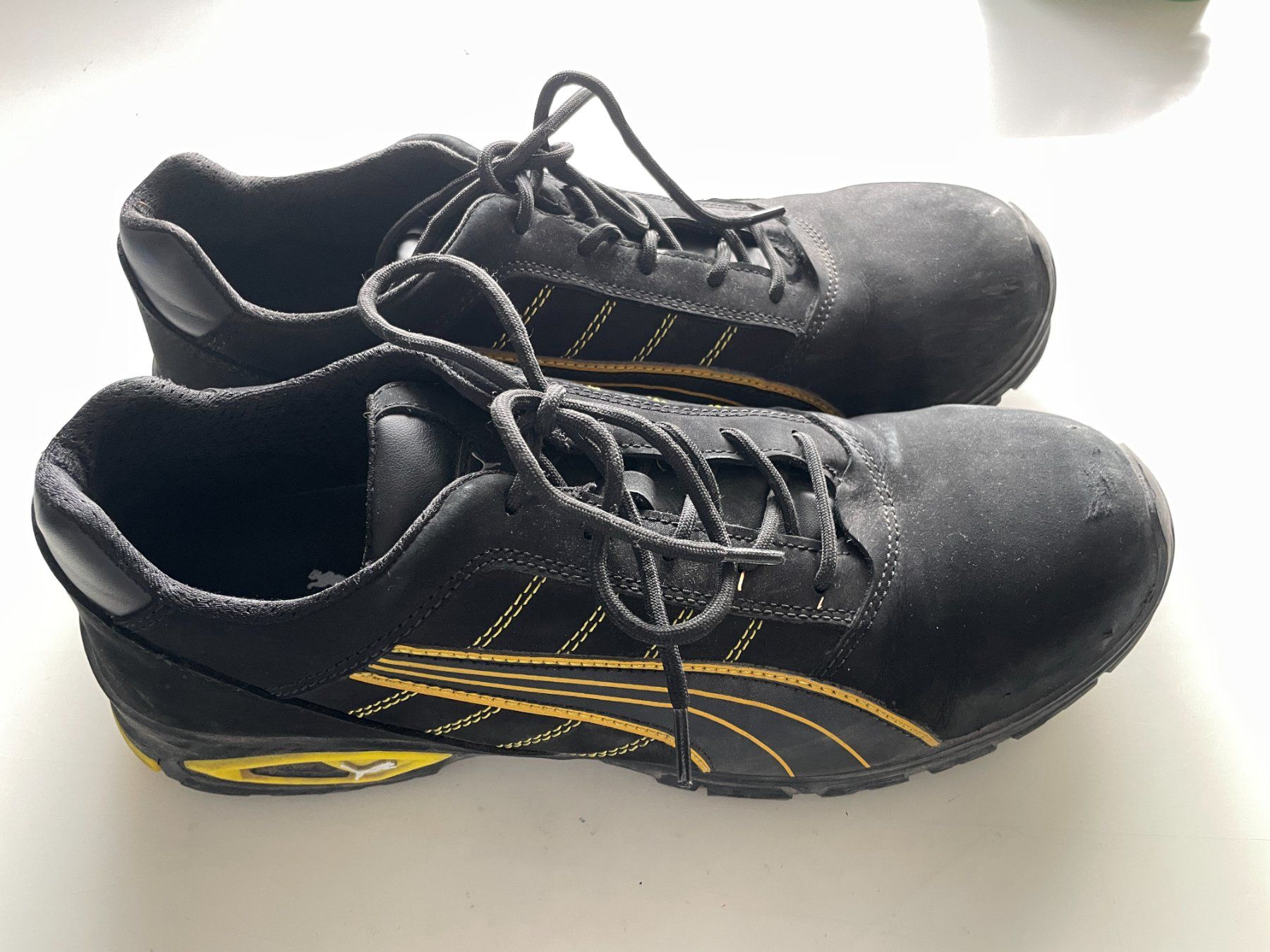 Puma Scarpe da uomo: PUMA Sicherheitsschuhe "Amsterdam" Gr. 46 – Usato da Madiswil venduto da Stratosteve
