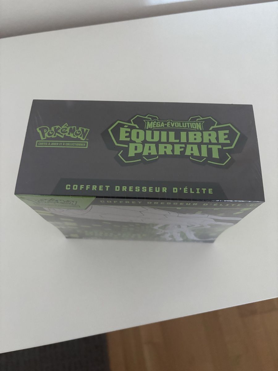 Pokémon Carte collezionabili: ETB ÉQUILIBRE PARFAIT scellée fr – Usato da lausanne venduto da helderj 1