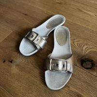 Schöne Sommersandalen von Car Shoes