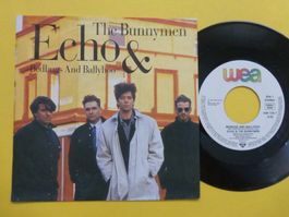 Echo & The Bunnymen – Bedbugs And Ballyhoo