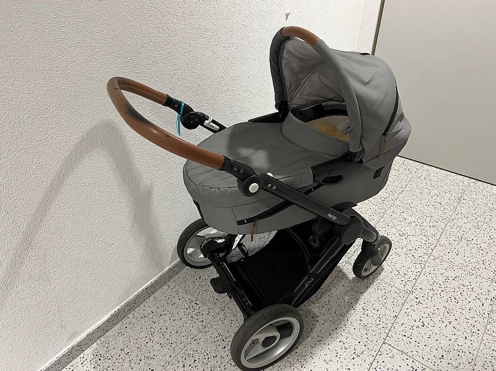 Mutsy Kinderwagen: Mit Babyschale und Sportsitz – Gebraucht aus Zürich von Kiluarts1