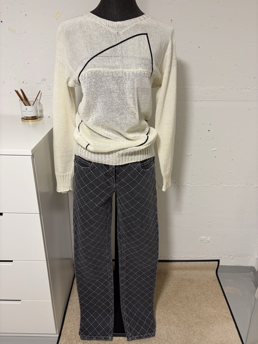Chanel Pullover & Sweatshirts: Chanel Pullover off-white structured knit size 34 – Neu (gemäss Beschreibung) aus Sarnen von vik_jw5z 1