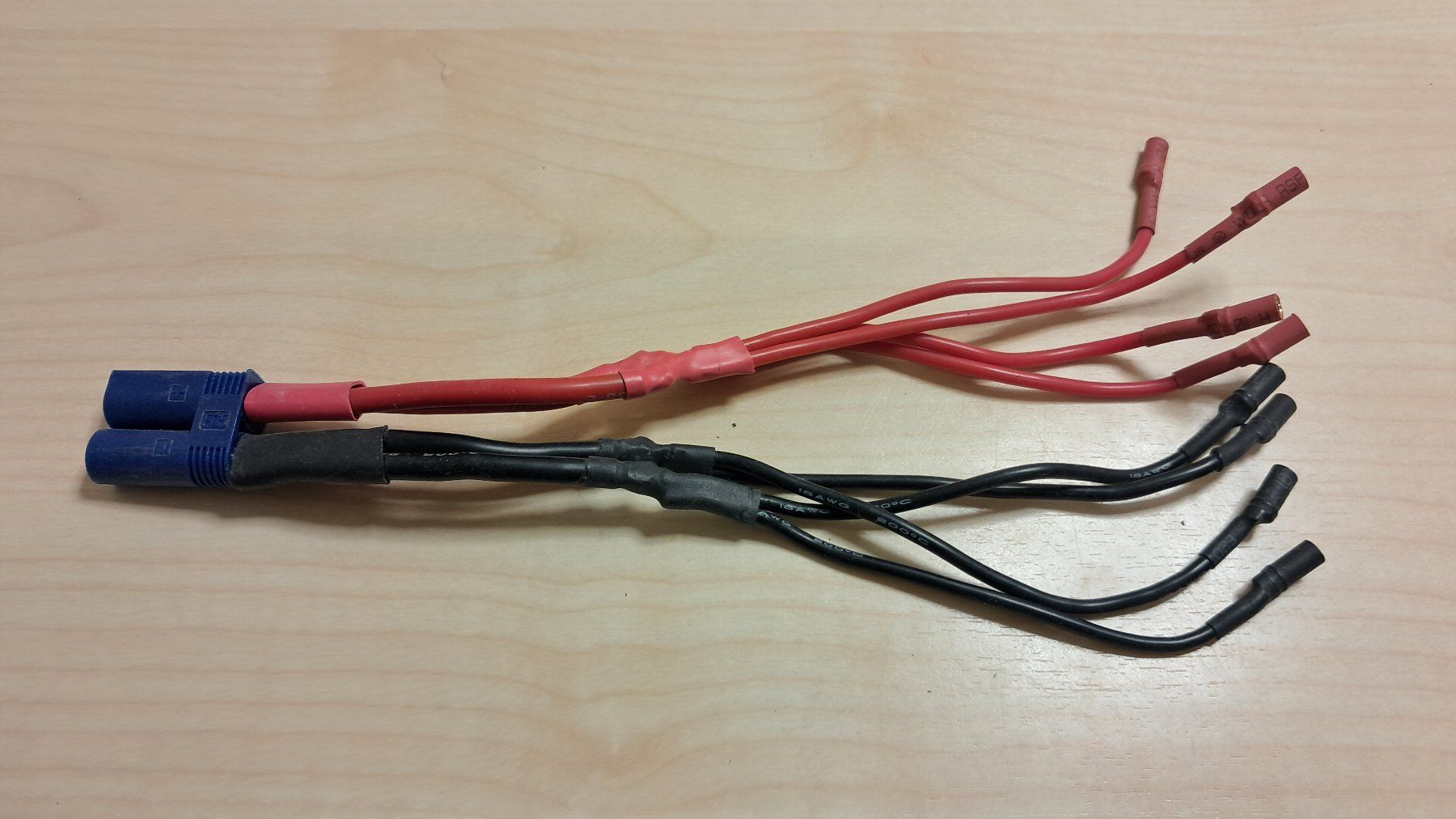 Modellismo RC: Motoren, Geschwindigkeitsregler, Controller, Kabel. – Nuovo (secondo la descrizione) da Güttingen venduto da relaht 5
