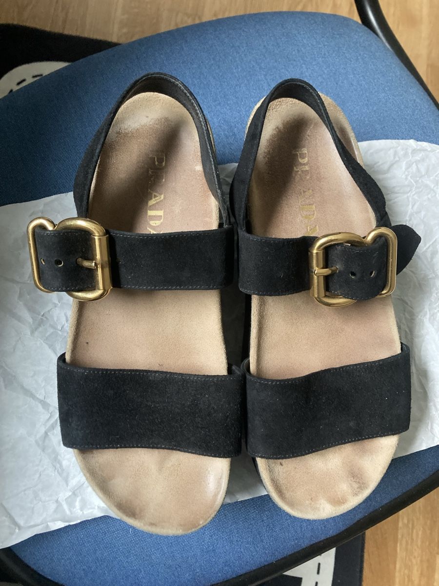 Prada Scarpe da donna: Black Prada wedge sandals, size 38 – Usato da Zürich venduto da mar_yb5j
