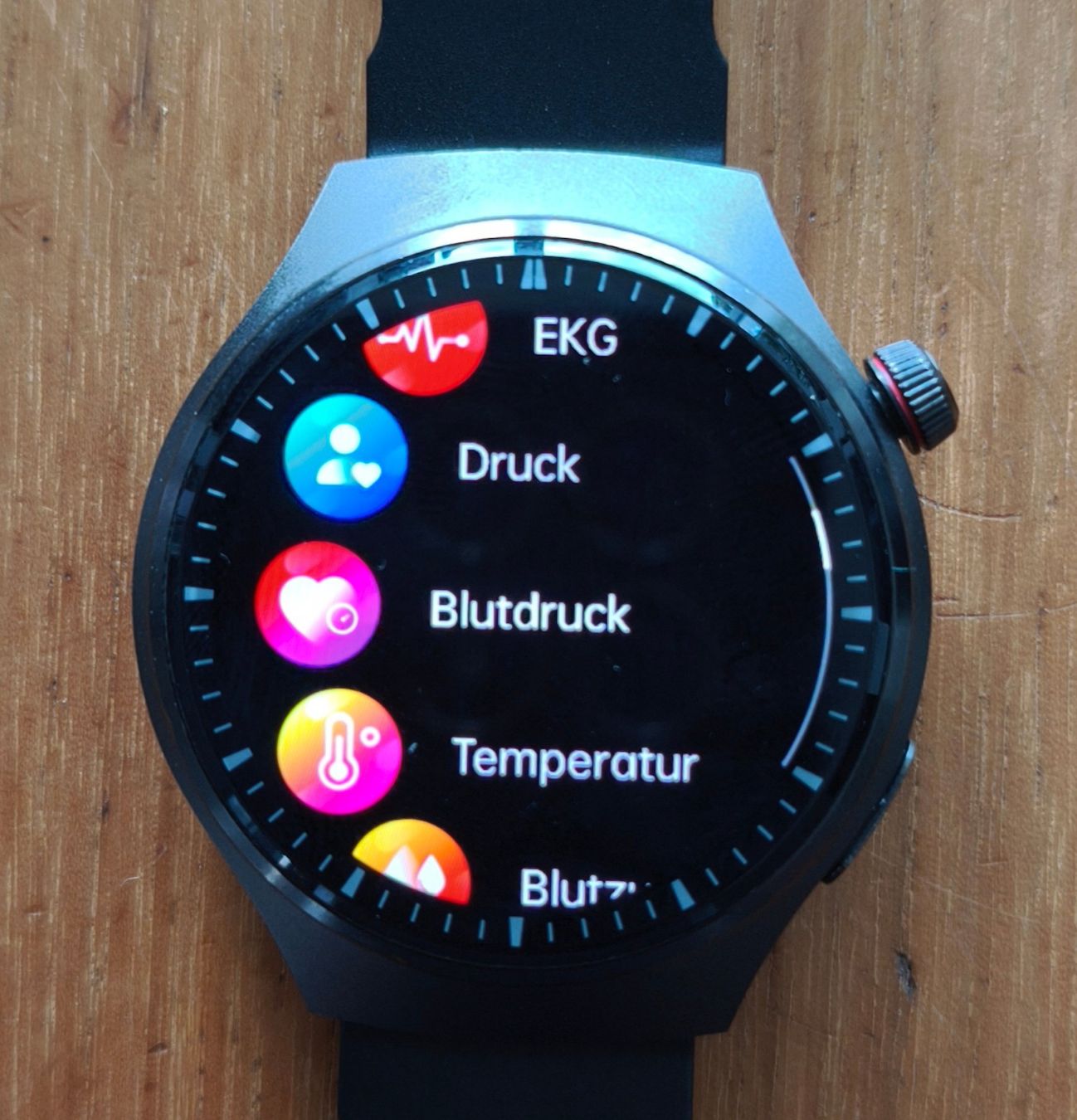 Smartwatch: H-Band Smartwatch – Usato da Unterengstringen venduto da brosi1313 2