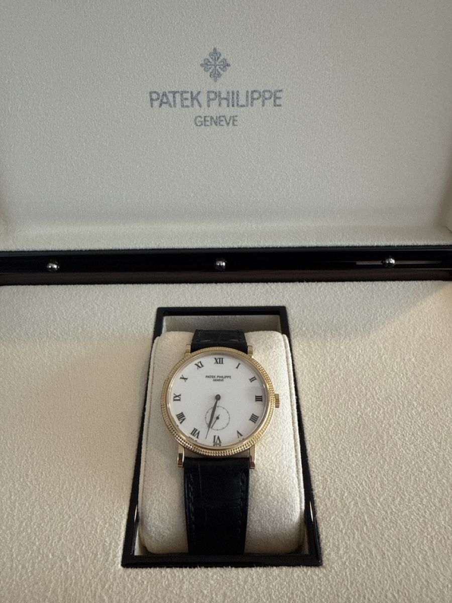 Patek Philippe Orologi: Patek Philippe Calatrava 3919J – Usato da Bissone venduto da luxuryitems