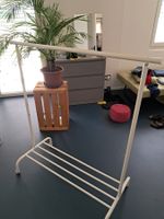 RIGGA Gardeerobenständer