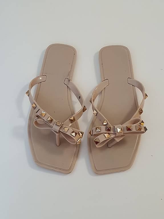 Scarpe da donna: Sandale beige T37 – Usato da Epalinges venduto da bel_6tzk