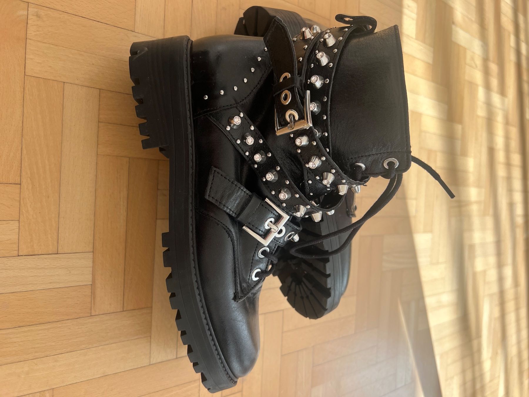 Zara Scarpe da donna: Leder Stiffeletten 37 – Usato da Fribourg venduto da Monalisa_13 2
