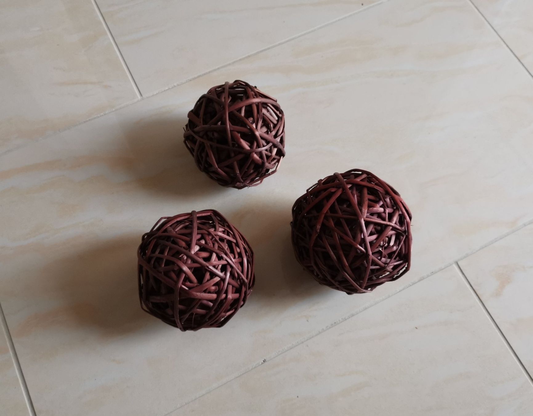 Tutte le decorazioni: 3 Deko Kugeln – Usato da Dornach venduto da Hei50 3