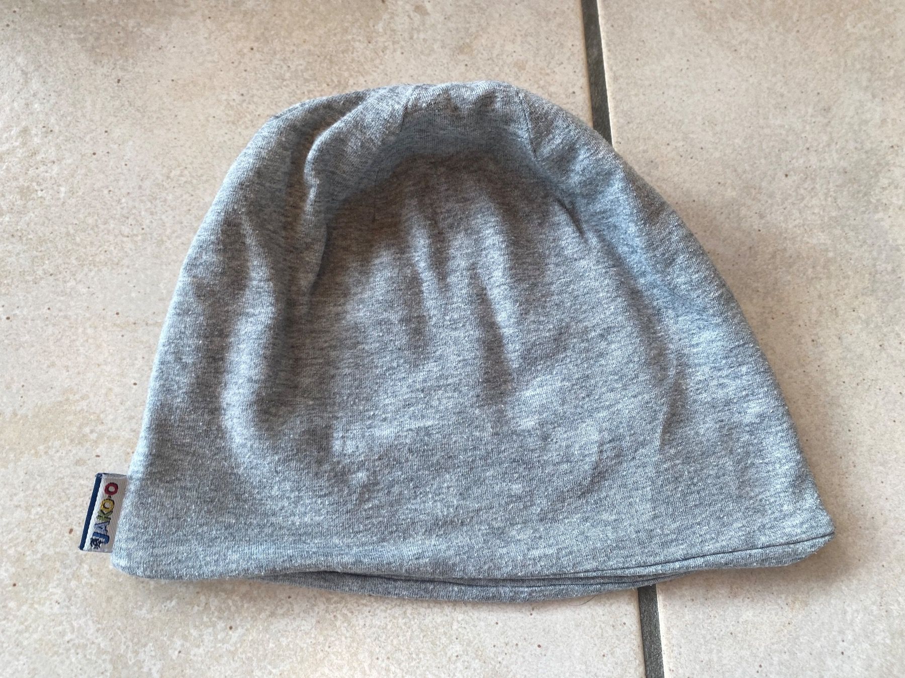 Jako-O Altro abbigliamento per bambino: Bonnet  JAKO-O 12, 24 mois gris – Usato da Orpund venduto da Mary8972
