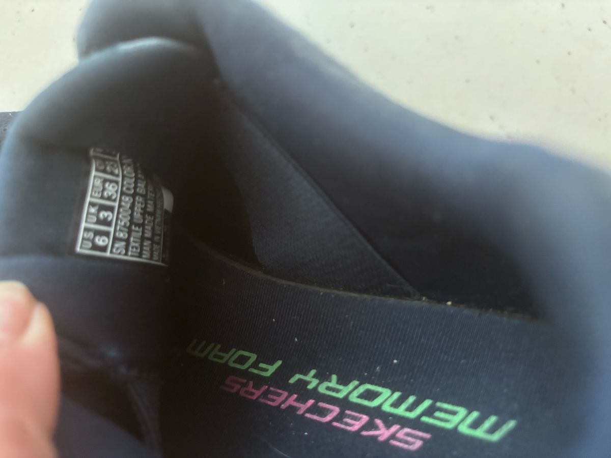 Skechers Herrenschuhe: Sketchers 36 – Gebraucht aus Zürich von Peonie 2