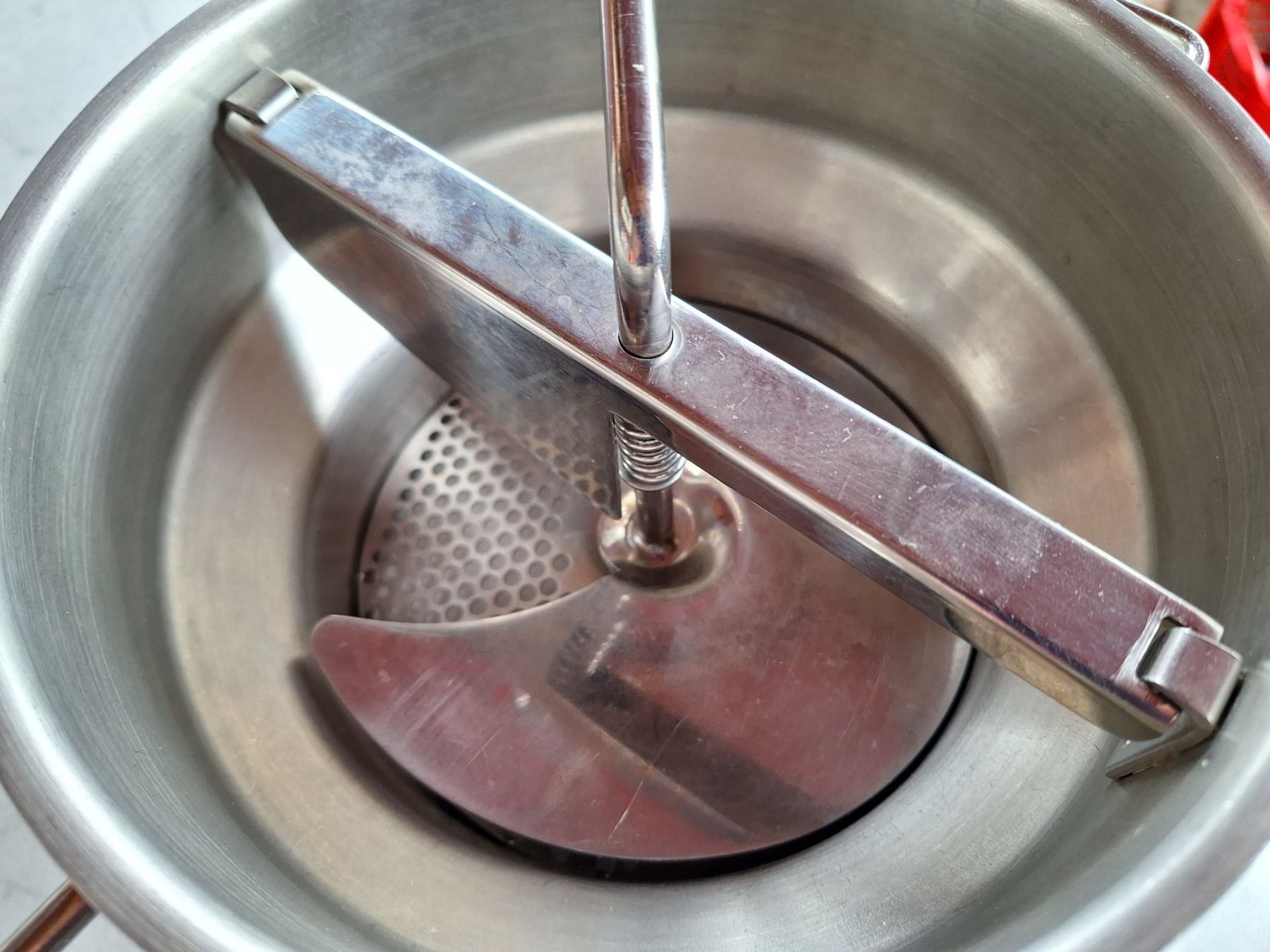 Elettrodomestici da cucina: MOHA CHROMSTAHL PASSEVITE – Usato da Huttwil venduto da Kunterbuntli 5