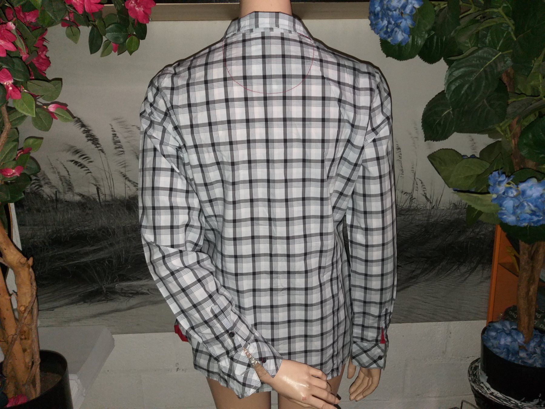 Napapijri Camicette: Chemisier / Bluse NAPAPIJRI      Taille / Grosse M – Usato da Cossonay-ville venduto da Super-Price-Quality 6