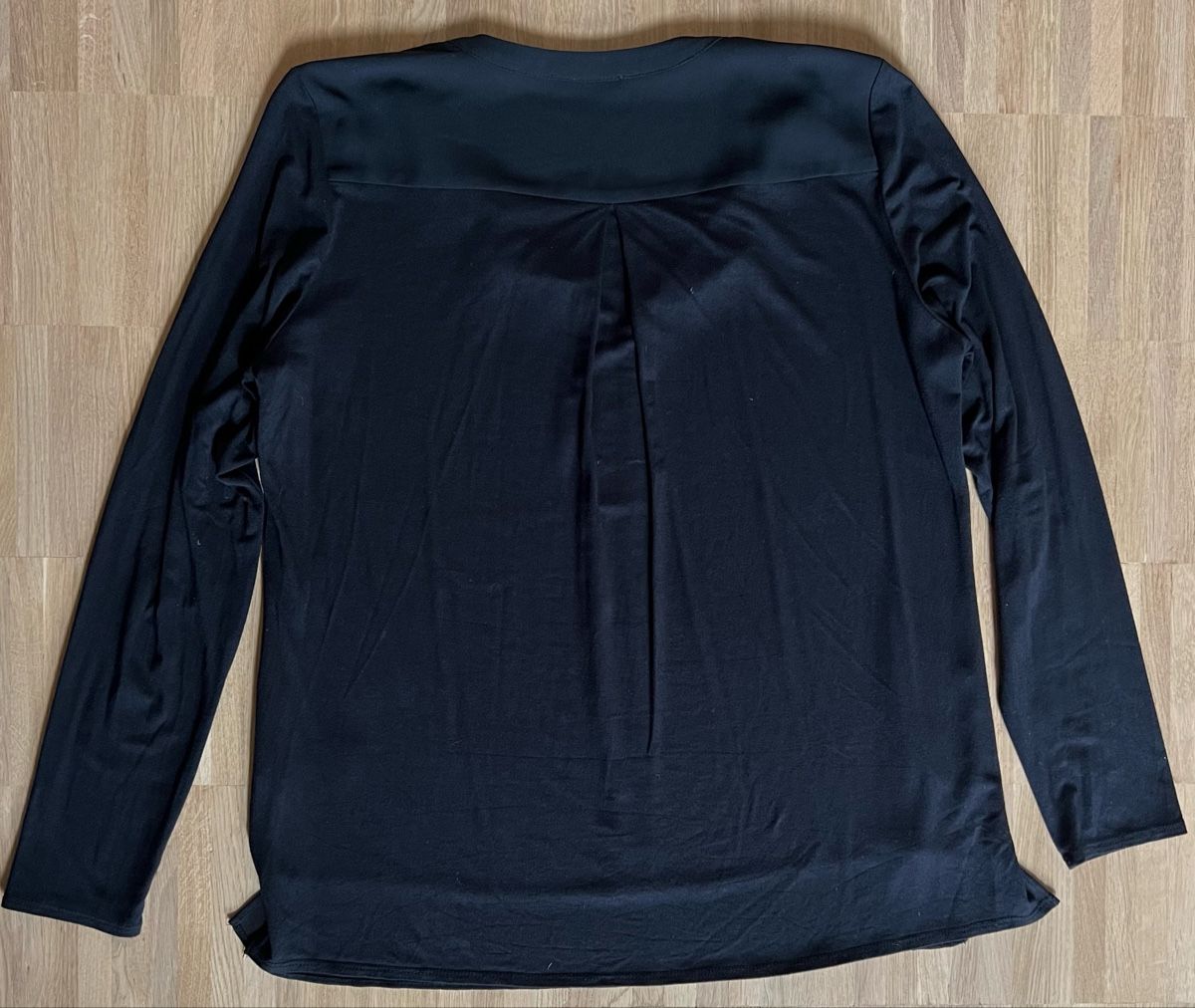 Opus Camicette: Elegante, weich fallende schwarze Bluse von Opus – Usato da Regensdorf venduto da Barbara9 4