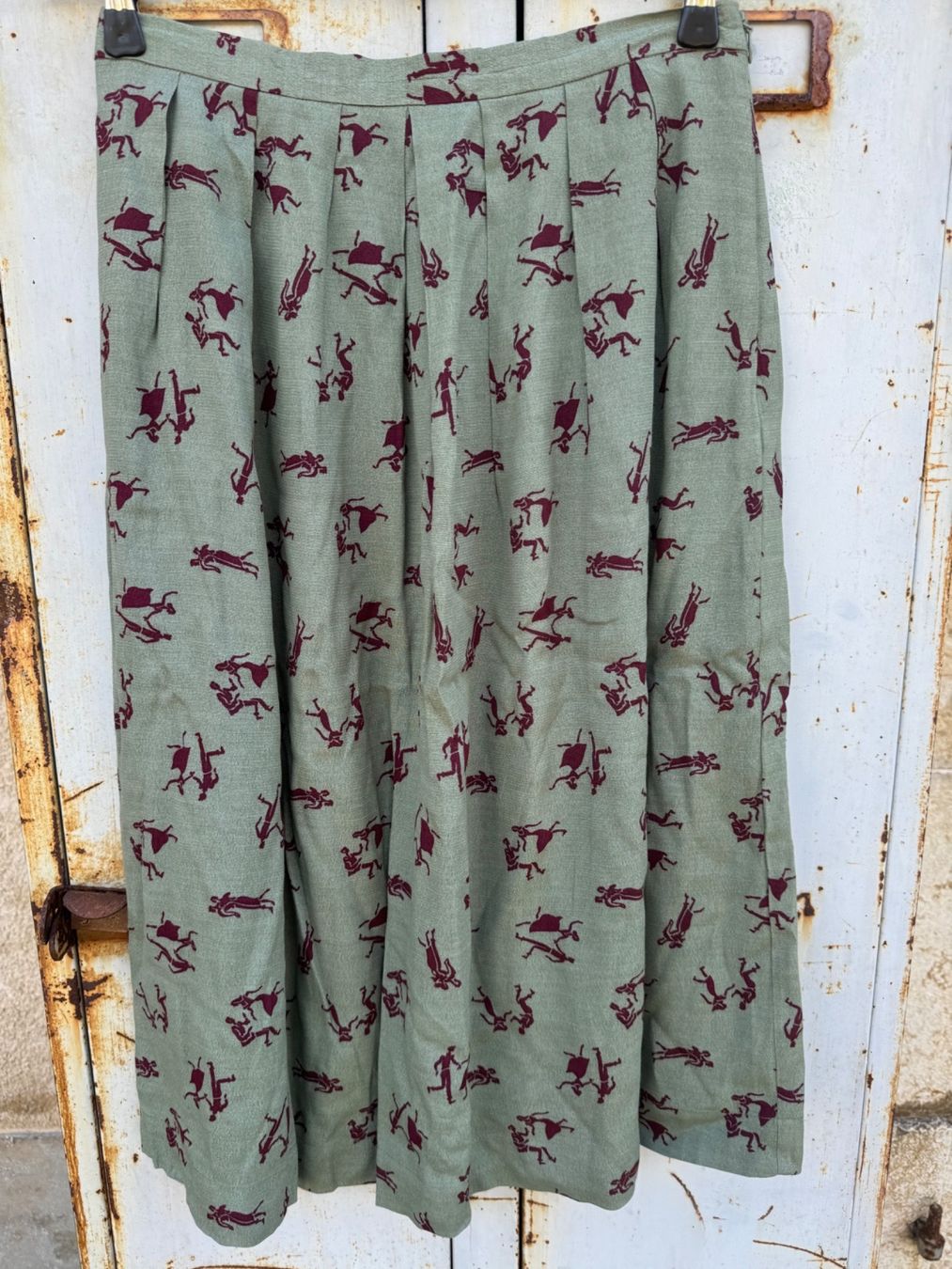Jupes: Jupe viscose rayon 36/38 – Neuf avec emballage d'origine à Arnex-sur-Orbe par cameleonfringant 1