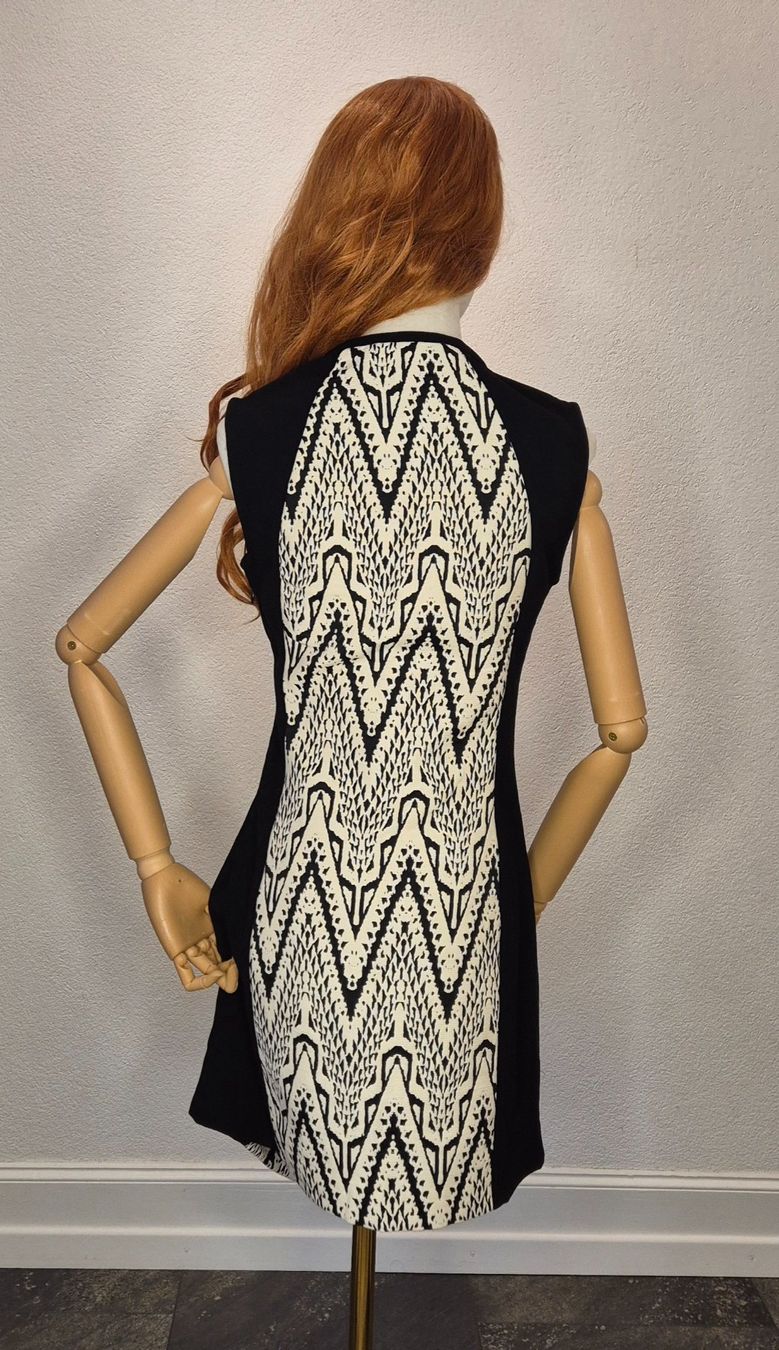 Desigual Vestiti: Kleid Desigual – Usato da Leissigen venduto da ali_k9v8 5