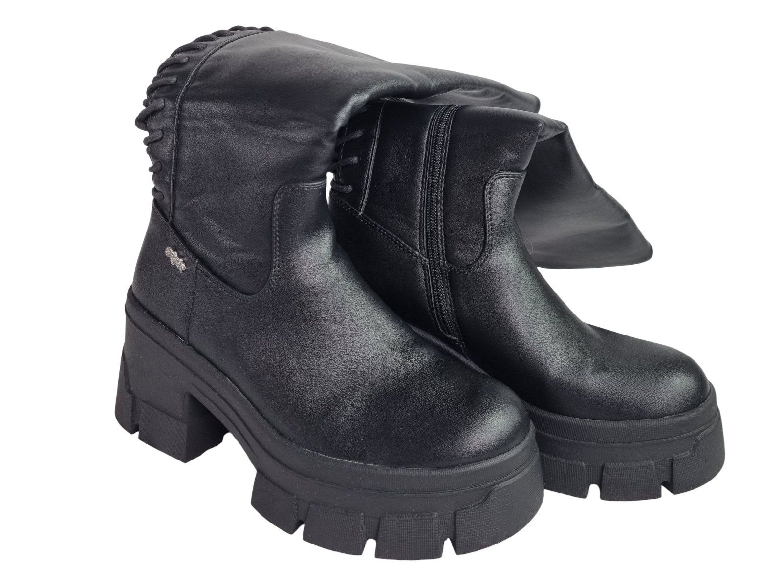 Buffalo Scarpe da donna: BUFFALO Stiefel Schwarz Gr. 38 – Usato da Wangen b. Olten venduto da Restwert_Wangen 1