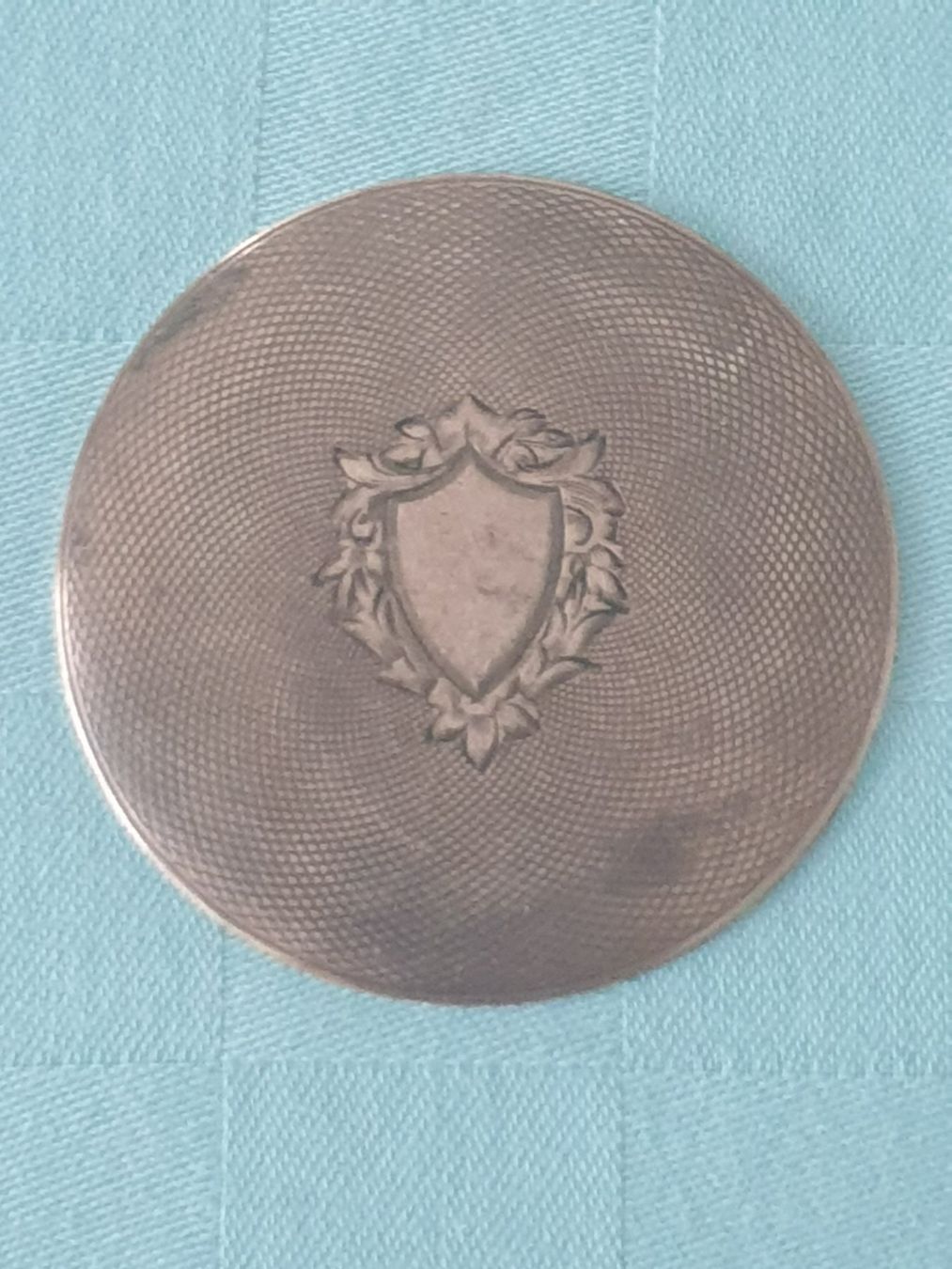 Omega Uhren: OMEGA Sackuhrendeckel 0.800 Silber um 1920 – Gebraucht aus Mörschwil von spirspi