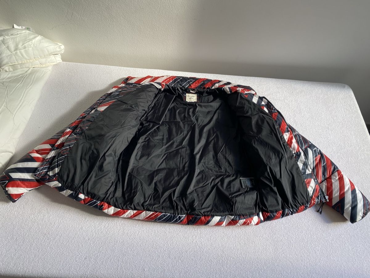 Superdry Mäntel: Manteau Superdry Super Confortable | Taille M – Gebraucht aus geneve von cey_5ywd 3