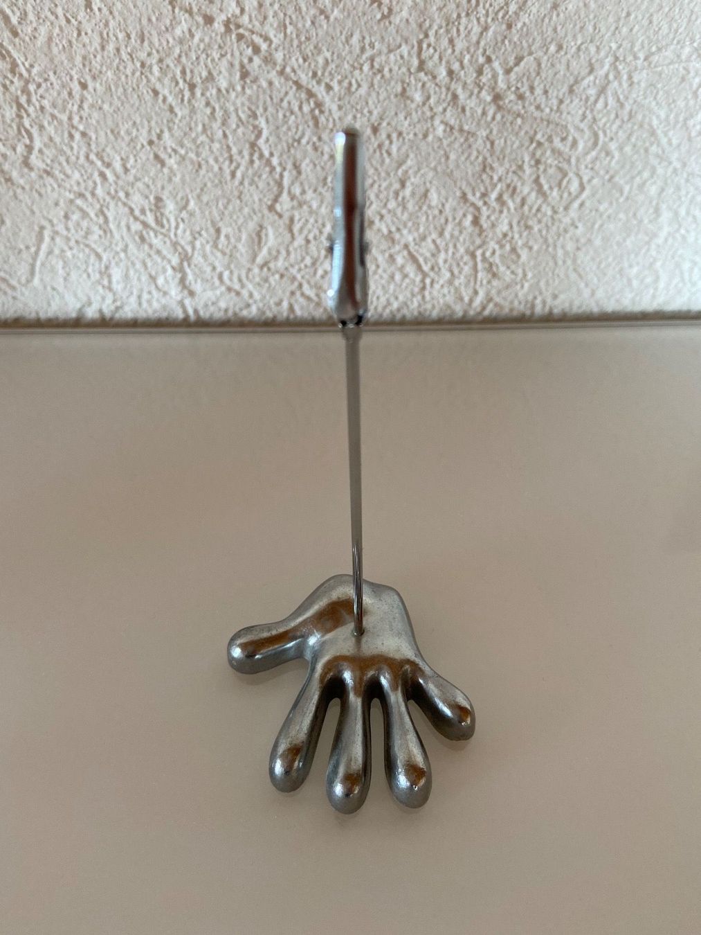 Altro in Decorazioni & Accessori: Fotoständer Hand – Usato da Gommiswald venduto da Aloha.Spirit 2