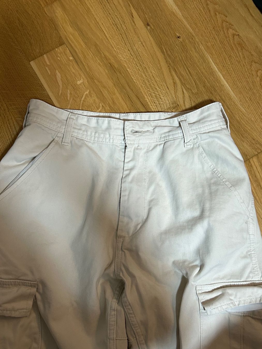 Pantaloni: BEIGE CARGOHOSEN – Nuovo (secondo la descrizione) da Luzern venduto da Suneha 2