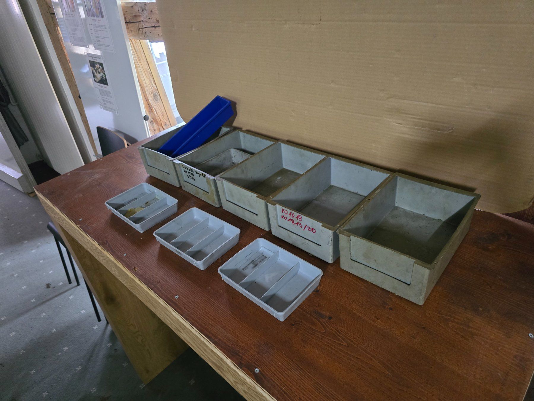 Casse di trasporto: Posten diverse Kunststoff Stapelboxen ab 1.- – Usato da KRINAU venduto da Mio_Liqstyle 1