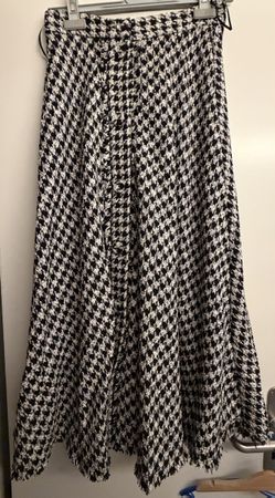 Zara Rock Tweed Muster schwarz weiss Gr. S NEU