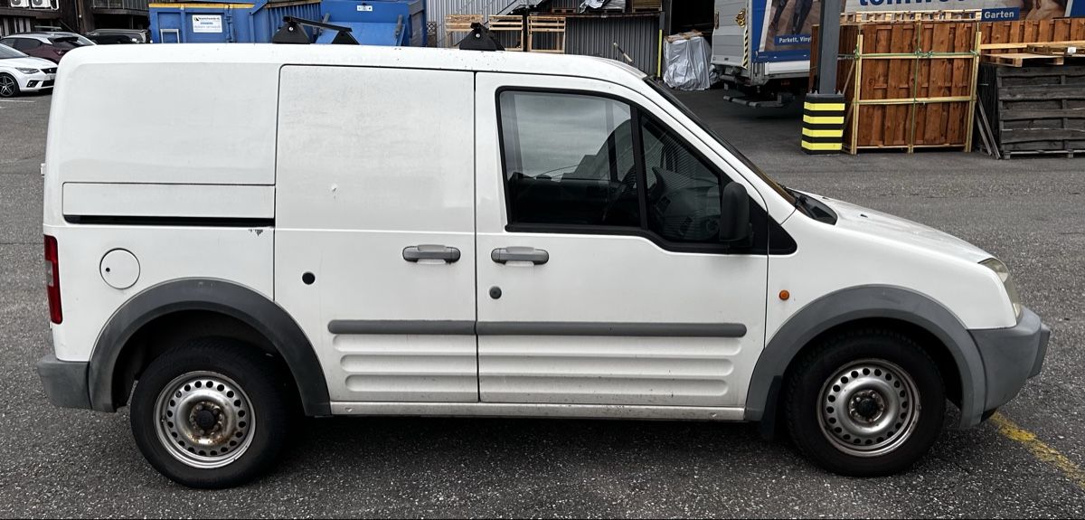 Ford Veicoli commerciali: Ford Transit Connect 200 S – Usato da Niederbipp venduto da Stifler21 1