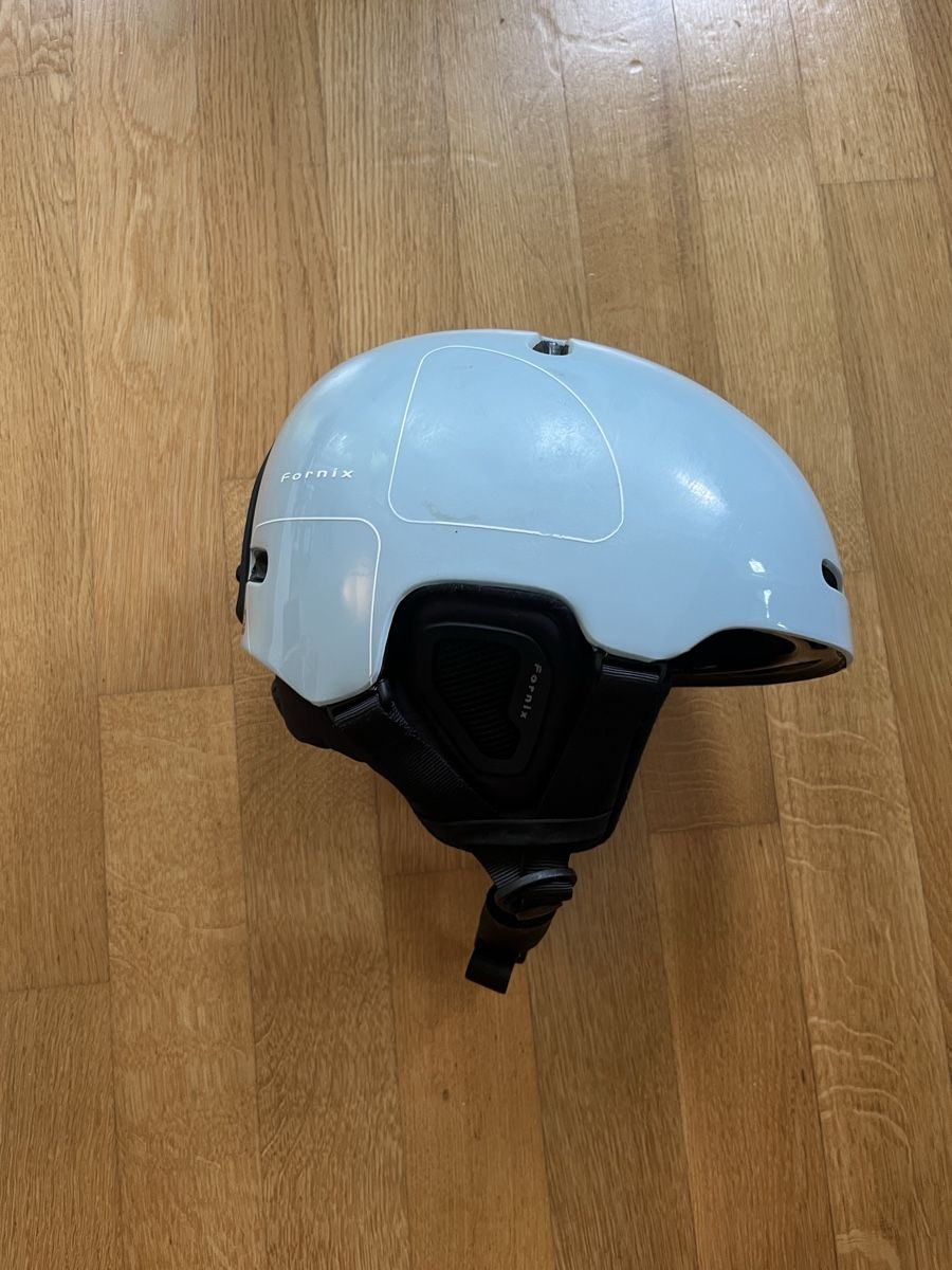 Poc Caschi: POC Ski Helmet – Usato da Zürich venduto da valentin.abend 1