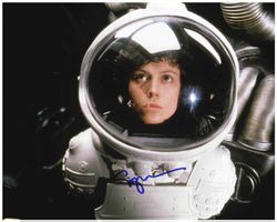 SIGOURNEY WEAVER - handsigniertes Grossfoto (20x25cm) COA