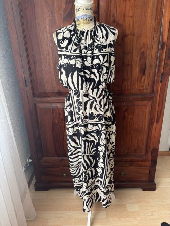 MANGO Cut out Kleid neuwertig