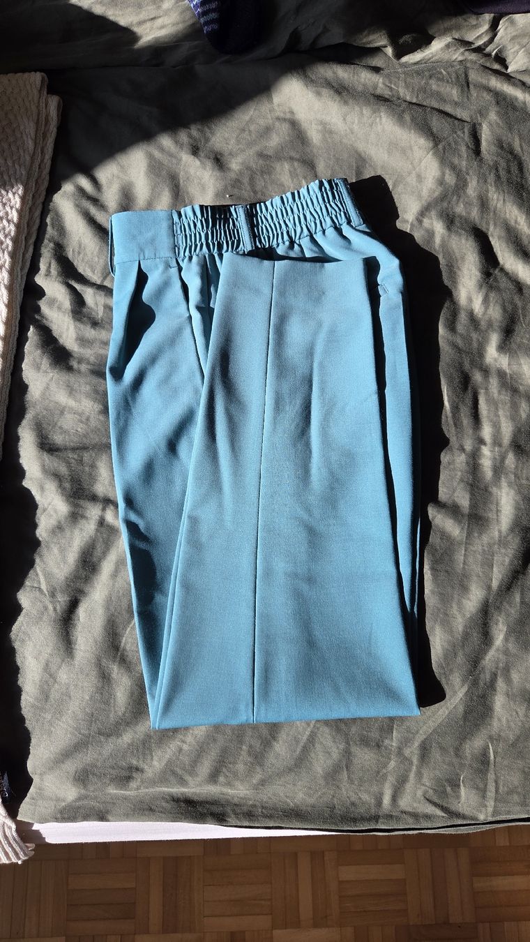 Drykorn Pantaloni: Drykorn - Türkise Stoffhose – Usato da Zürich venduto da jul_l28v 5
