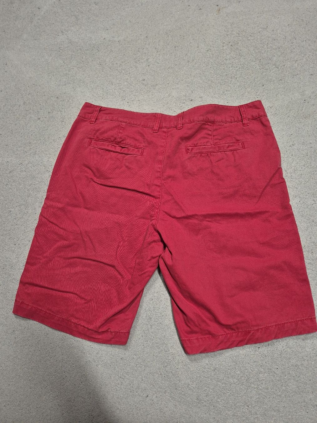Hosen: Pier One Herren-Shorts, Gr. 30, rot – Gebraucht aus Känerkinden von melbaumg 1