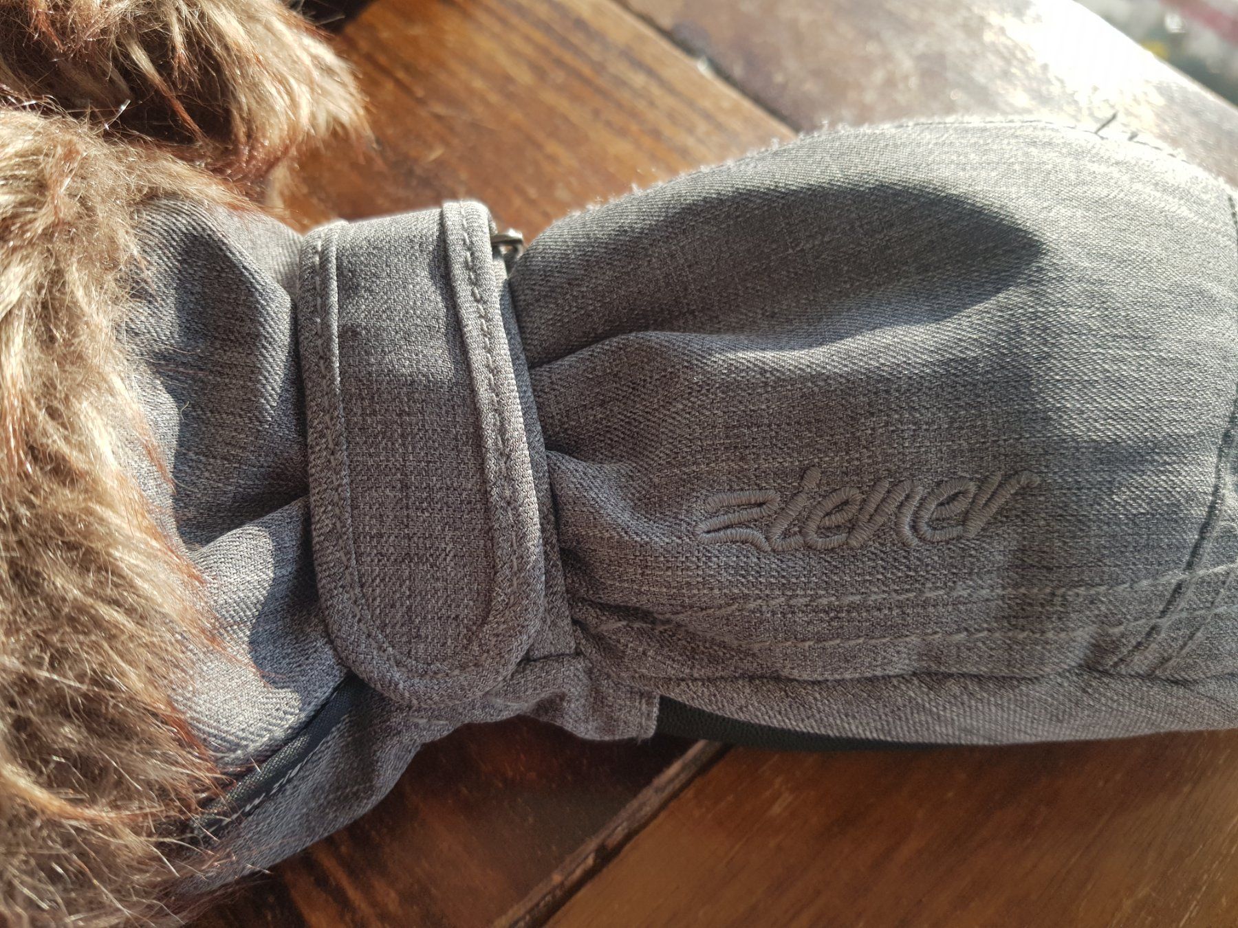 Ziener Guanti: NEUWERTIGE MÄDCHEN SKIHANDSCHUHE VON ZIEHNER – Nuovo (secondo la descrizione) da Root venduto da LifestyleAccessoires 3