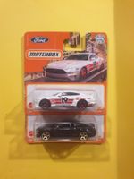 2 x Matchbox '19 FORD MUSTANG COUPÉ