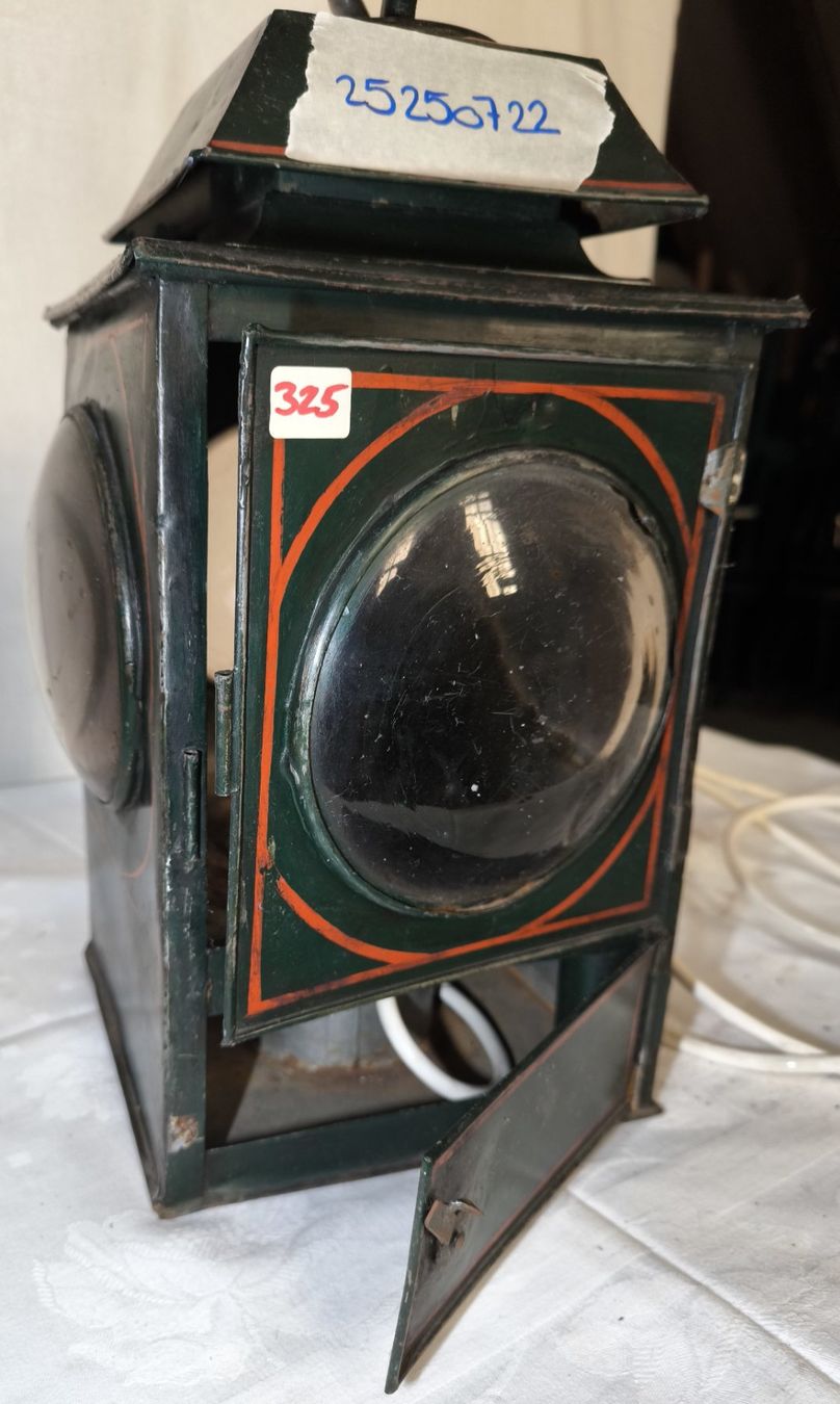 Lampade: Alte Bähnlerlampe, elektrifiziert – Usato da Rorschacherberg venduto da snOOpydOg11 1