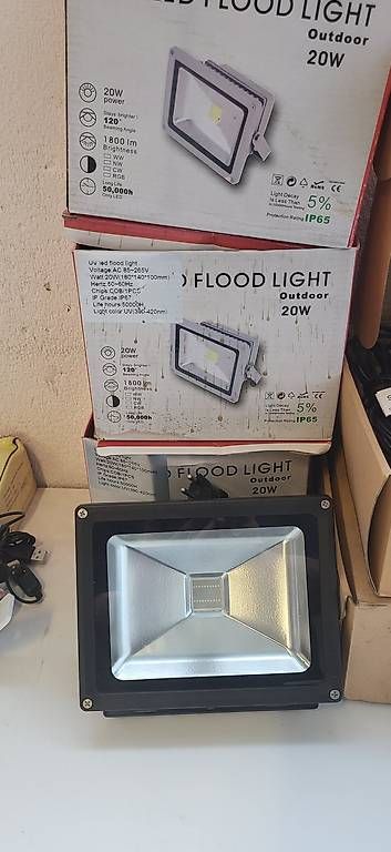 Fari: LED Scheinwerfer Blaulicht 20 W – Usato da Rheineck venduto da inf_kv7d