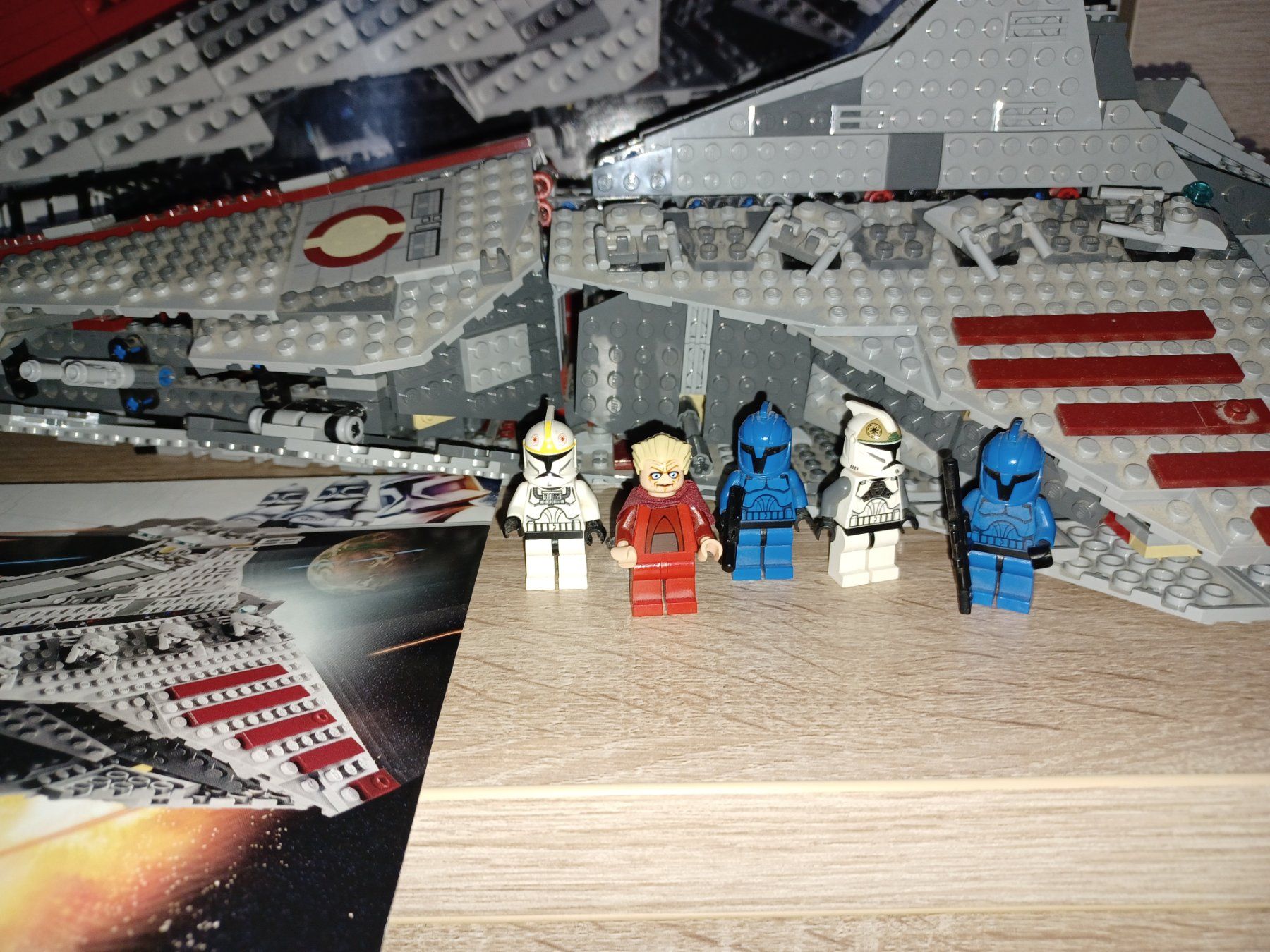 Lego Spielzeuge: Lego Star Wars Set 8039 Republic Venator Class – Gebraucht aus Volketswil von  1