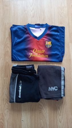 3 Teiliges Sportkleiderset Gr. 140- FCB Shirt